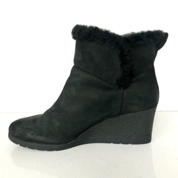 UGG Devorah Waterproof Wedge Boots size 9.5 - Picture 4 of 10